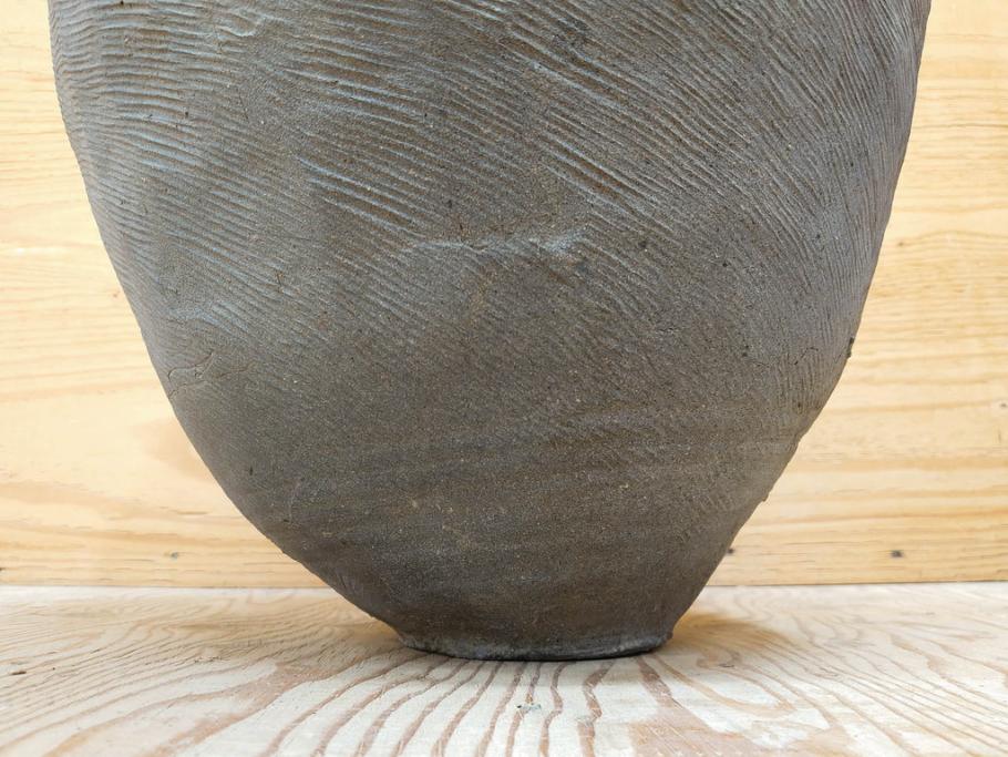 鎌倉時代～室町時代　珠洲焼　高さ46cm　素朴な美しさを感じる壷(綾杉文、甕、壺)(R-077678)