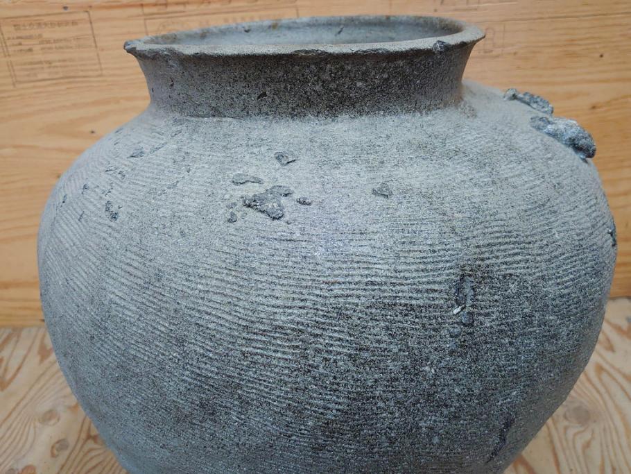 鎌倉時代～室町時代　珠洲焼　高さ46cm　素朴な美しさを感じる壷(綾杉文、甕、壺)(R-077678)