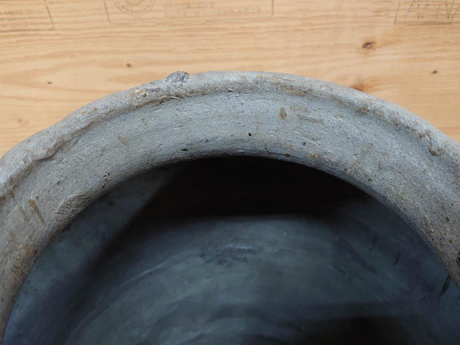 鎌倉時代～室町時代　珠洲焼　高さ46cm　素朴な美しさを感じる壷(綾杉文、甕、壺)(R-077678)