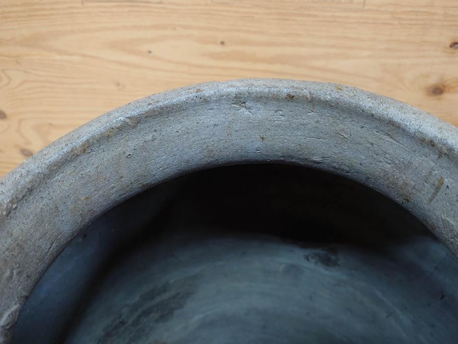 鎌倉時代～室町時代　珠洲焼　高さ46cm　素朴な美しさを感じる壷(綾杉文、甕、壺)(R-077678)