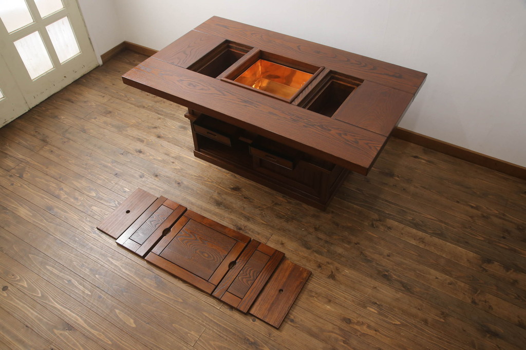 中古　未使用新古品　ニレ材　2wayでフレキシブルに使える囲炉裏テーブル(ダイニングテーブル、火鉢、リビングテーブル)(R-058772)