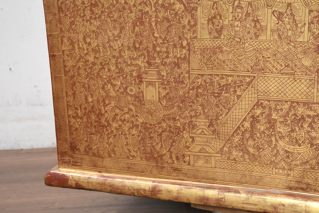 アンティーク　東南アジア美術　タイ?　ビルマ?　工芸品　戦士と寺院建築が全面に描かれた精細な彫刻入りのブランケットボックス(木箱、コファー、収納箱)(R-082431)