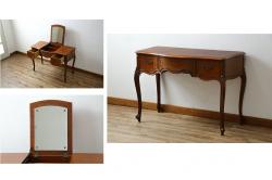 中古　DREXEL HERITAGE(ドレクセルヘリテイジ)　Touraine(ツーレイン)シリーズ　クラシックなデザインがステキなドレッサー(デスク、テーブル、机)(R-068587)