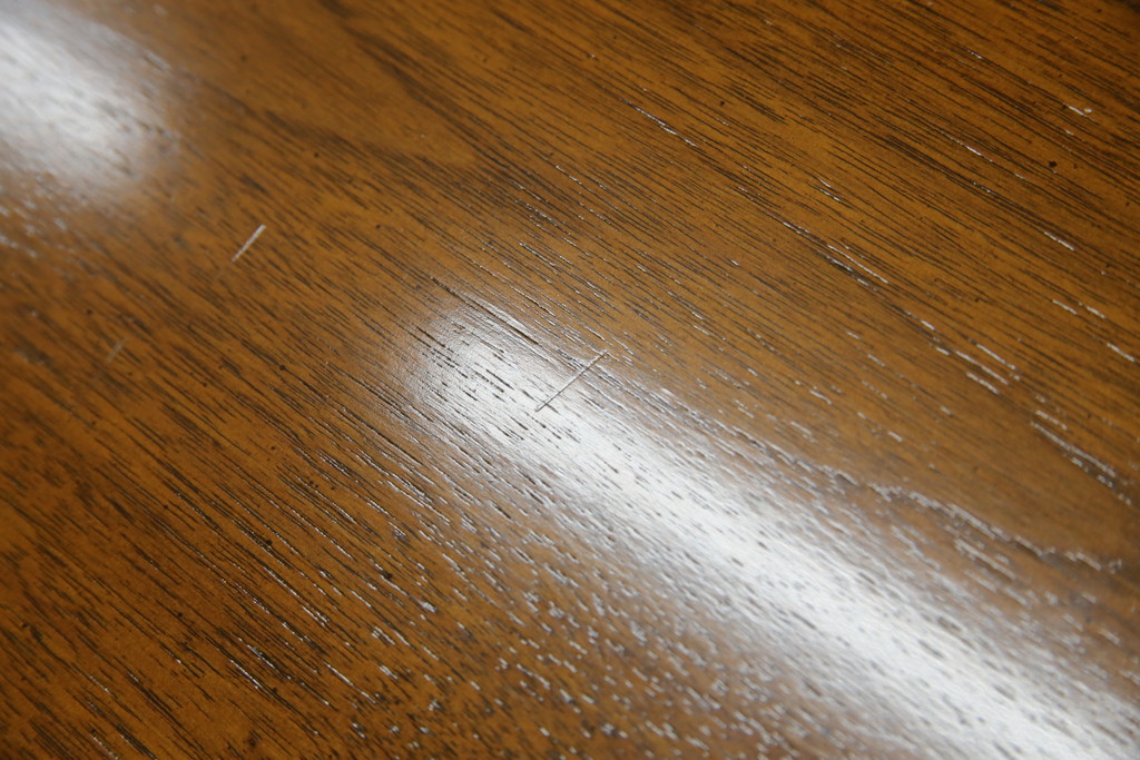 中古　DREXEL HERITAGE JAPAN(ドレクセルヘリテイジジャパン)　594-324　クラシカルなデザインが美しいエンドテーブル(ナイトテーブル、サイドテーブル、サイドチェスト)(R-061347)