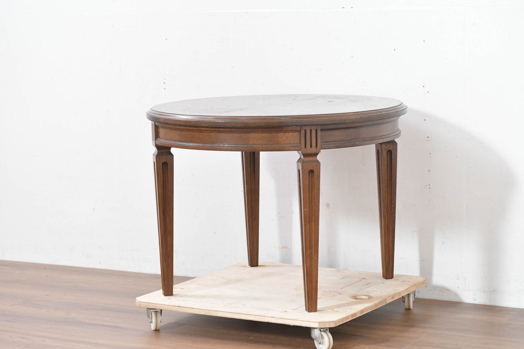 中古　カリモク家具(karimoku)　ドマーニ(domani)　クイーンズライフ(QUEENS LIFE)　クラシカルモダンな雰囲気漂うリビングテーブル(ローテーブル、センターテーブル、ラウンドテーブル、丸テーブル)(定価約17万円)(R-084319)