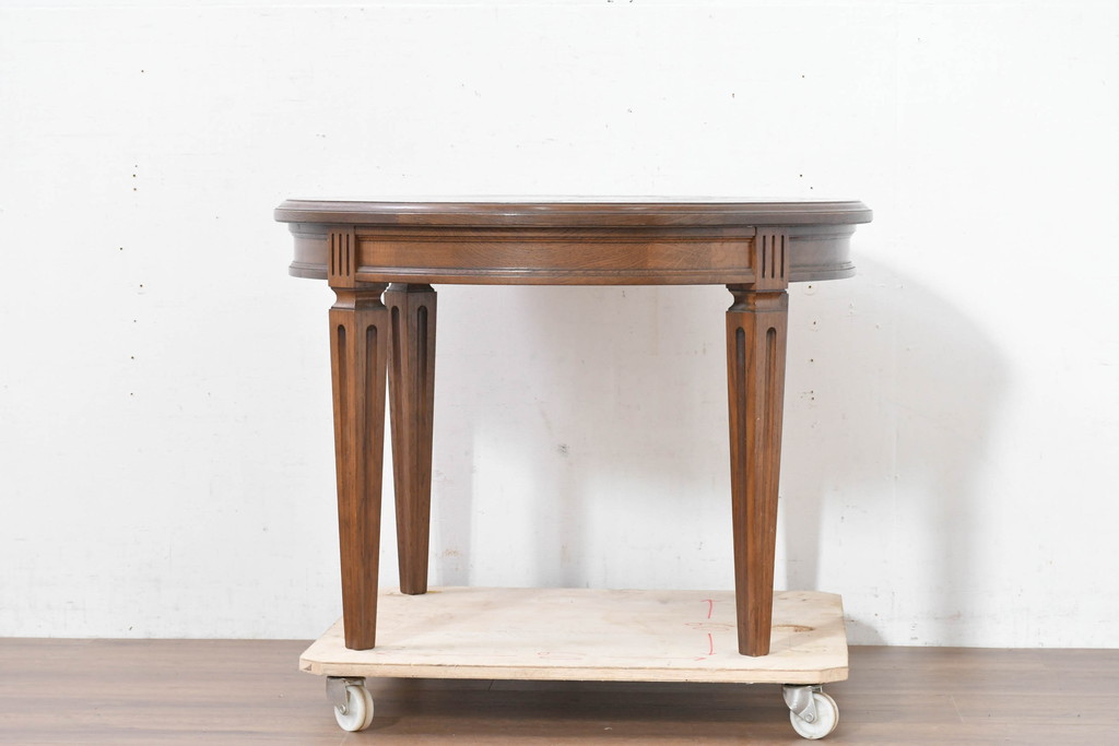 中古　カリモク家具(karimoku)　ドマーニ(domani)　クイーンズライフ(QUEENS LIFE)　クラシカルモダンな雰囲気漂うリビングテーブル(ローテーブル、センターテーブル、ラウンドテーブル、丸テーブル)(定価約17万円)(R-084319)