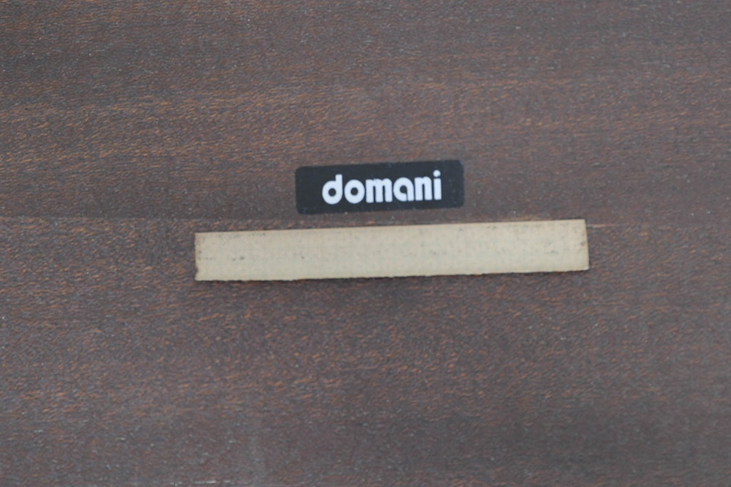 中古　カリモク家具(karimoku)　ドマーニ(domani)　クイーンズライフ(QUEENS LIFE)　クラシカルモダンな雰囲気漂うリビングテーブル(ローテーブル、センターテーブル、ラウンドテーブル、丸テーブル)(定価約17万円)(R-084319)