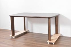 中古　美品　カリモク家具(karimoku)　DT8511　ナラ材　ナシンプルデザインでどんなインテリアにも馴染むダイニングテーブル(食卓、作業台、机、4人掛け、6人掛け)(定価約14万円)(R-084321)