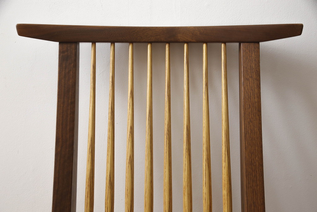 中古　ジョージナカシマ　桜製作所　コノイドチェア(CONOID CHAIR)　CN101　スタイリッシュな佇まいのサイドチェア(ジョージ・ナカシマ、板座チェア、ダイニングチェア、椅子、イス)(R-068179)