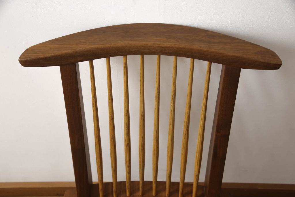 中古　ジョージナカシマ　桜製作所　コノイドチェア(CONOID CHAIR)　CN101　スタイリッシュな佇まいのサイドチェア(ジョージ・ナカシマ、板座チェア、ダイニングチェア、椅子、イス)(R-068180)