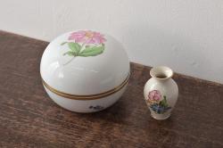 【骨董買取】ハンガリー　HEREND(ヘレンド)　ボンボン入れ・ミニチュアベース(小物入れ、花瓶、花器、陶磁器)を買取りました。