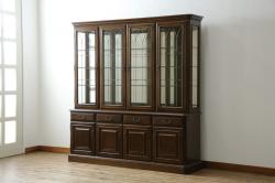 中古　美品　カリモク家具(karimoku)　希少な廃番品!!　domani(ドマーニ)　QUEENS　LIFE(クイーンズライフ)　迫力のあるフルサイズのエレガントなキャビネット(飾り棚、収納棚、戸棚、食器棚、カップボード、ガラスケース、ショーケース、コレクションケース、キュリオケース)(R-083109)
