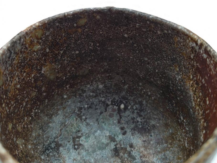 四代 谷清右衛門　信楽焼　約11cm　3.4寸　時間と共に深まる風合いが魅力の茶碗(抹茶碗、茶器、茶陶、裏印、和食器、共箱付、三寸四分)(R-084373)