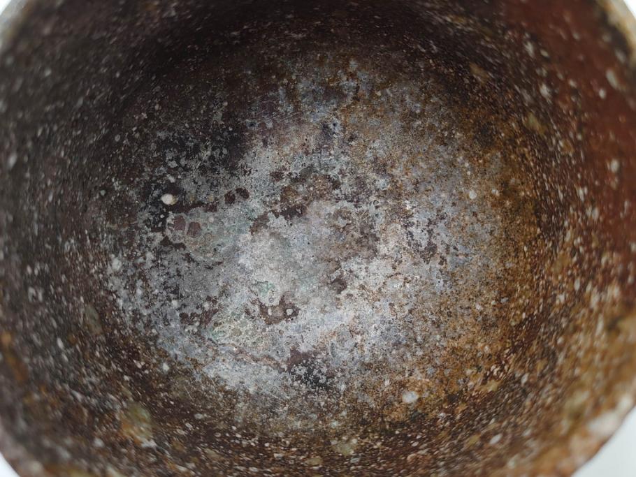 四代 谷清右衛門　信楽焼　約11cm　3.4寸　時間と共に深まる風合いが魅力の茶碗(抹茶碗、茶器、茶陶、裏印、和食器、共箱付、三寸四分)(R-084373)