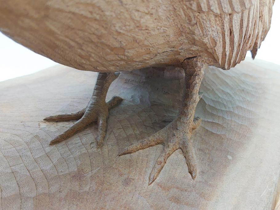昭和初期　中村七十郎作　角刀　木の温かみを感じる木彫りの置物(チャボ、鳥、二羽、置き物、共箱付き、彫刻家、宮大工)(R-062371)
