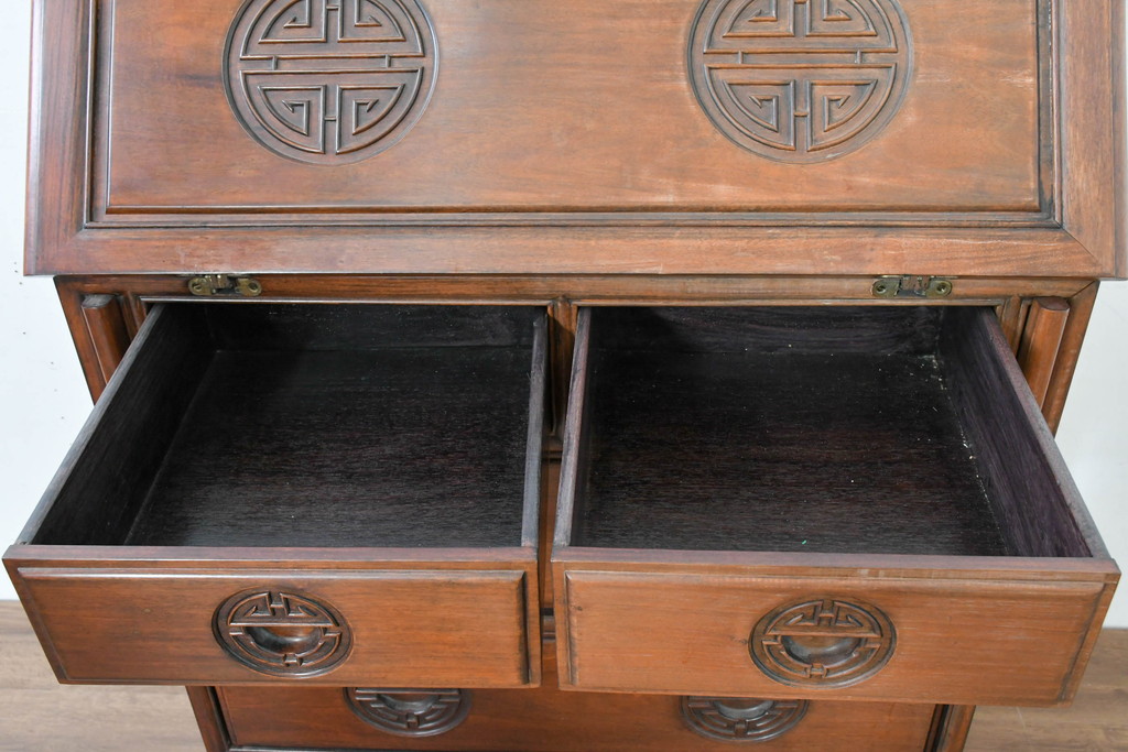 中国ビンテージ　花梨(カリン)材　唐木　寿字文(じゅじもん)入り　縁起の良い彫刻装飾が施されたライティングビューロー(簿記机、ワークデスク、在宅用、在宅ワーク用、サイドチェスト、引き出し、ヴィンテージ)(R-084409)