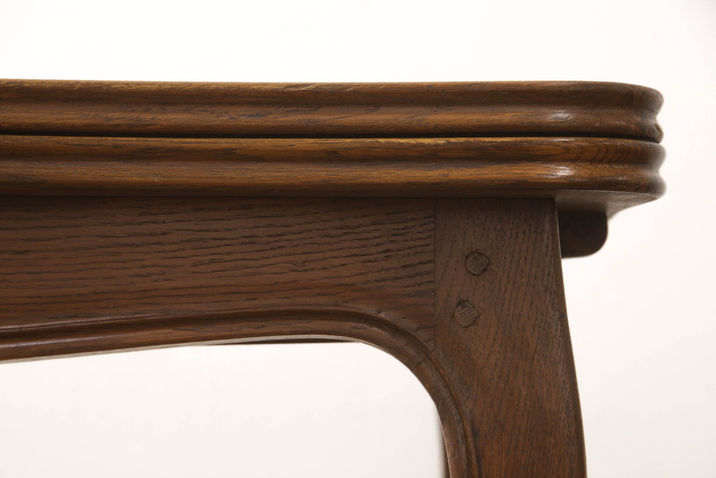 フランスアンティーク　オーク材　小ぶりなサイズが珍しい、パーケット天板のドローリーフテーブル(エクステンションテーブル、ダイニングテーブル)(R-050216)
