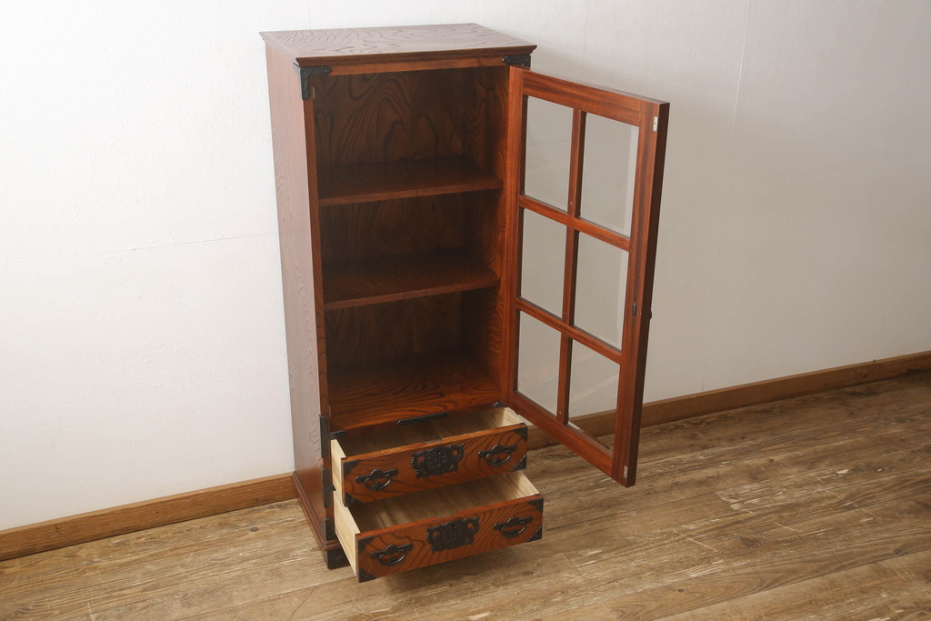中古　美品　岩谷堂箪笥　お部屋に取り入れやすいスリムなキャビネット(ブックケース、本箱、収納棚、飾り棚、縦型箪笥、引き出し)(R-057741)
