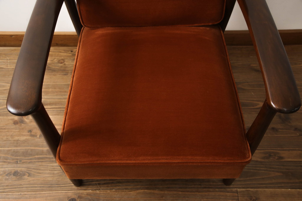 中古 美品 松本民芸家具 #300型曲肘布張イス レトロな雰囲気を 中古 美品 松本民芸家具 #300型曲肘布張イス レトロな雰囲気を