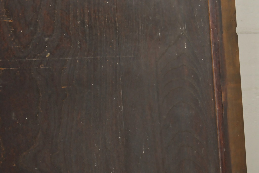 和製アンティーク　枠ヒノキ材　板欅(ケヤキ)材　壽の大きな金具が目を惹く蔵戸1枚(寿、建具、引き戸、玄関戸)(R-063765)