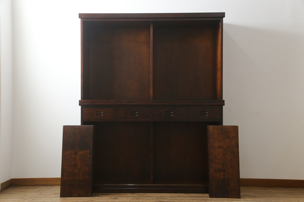 中古　民芸家具　和光　北樹　水屋150K　カバ材　落ち着いた木の色味がシックな雰囲気を醸し出す水屋箪笥(食器棚、戸棚、収納棚、キャビネット)(R-075340)