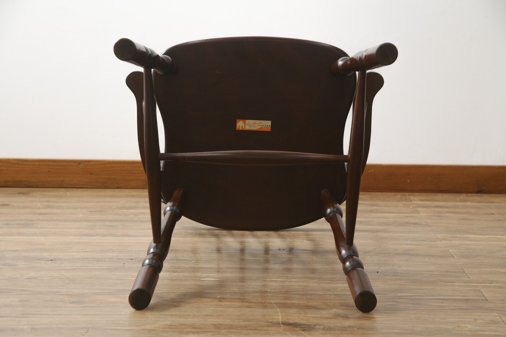 中古　美品!!　松本民芸家具　♯508D型　シックな佇まいが魅力のウィンザーチェア(ウインザーチェア、アームチェア、板座チェア、ダイニングチェア、椅子、イス)(定価約16万円)(R-074151)