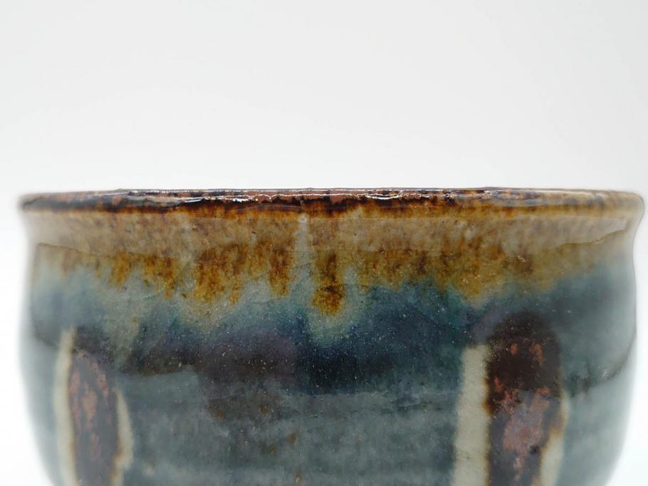 武内晴二郎　約13cm　4.1寸　上品な和の雰囲気溢れる抜絵呉須茶碗(抹茶碗、茶道具、茶器、和食器、四寸一分、共箱付き)(R-070781)