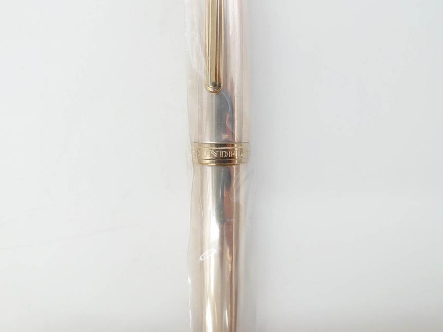 未使用品　セーラー　SAILOR JAPAN FOUNDED 1911　SILVER　シルバー　万年筆&カートリッジ・ケースセット(記念品、桐箱、筆記具、文具、銀製、箱付き)(R-070851)