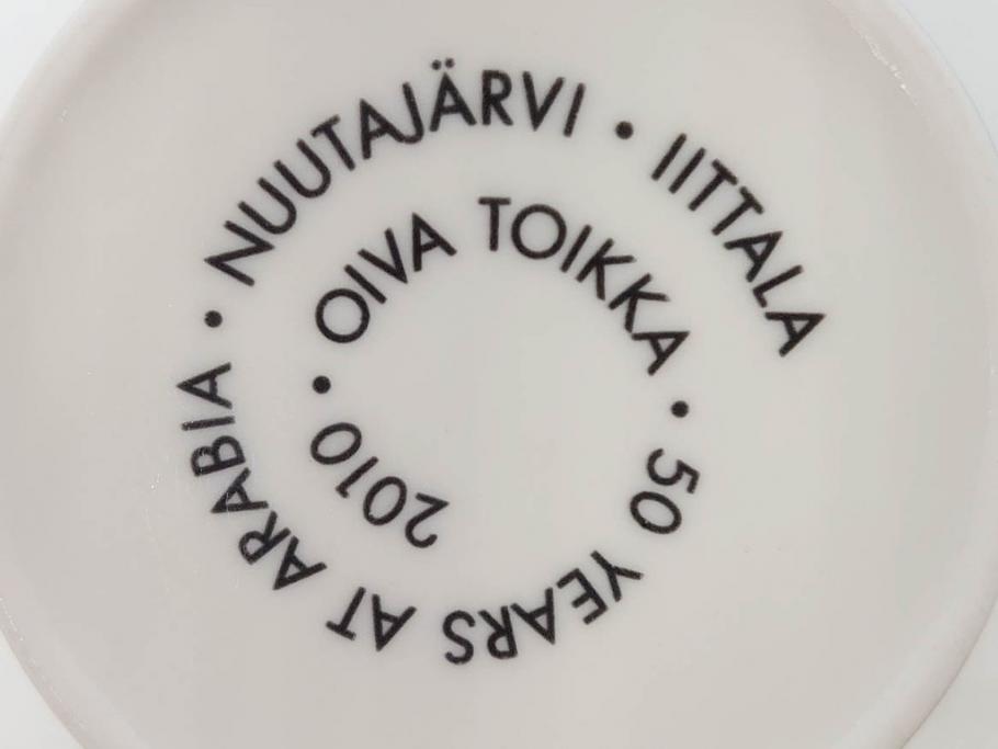 iittala(イッタラ)　廃盤　オイバ・トイッカ50周年記念　バード　イッタラ×つぼいねね　2009　1000個限定　可愛らしいデザインが魅力的なマグカップ2客セット(北欧食器、鳥、ブルー)(R-070861)