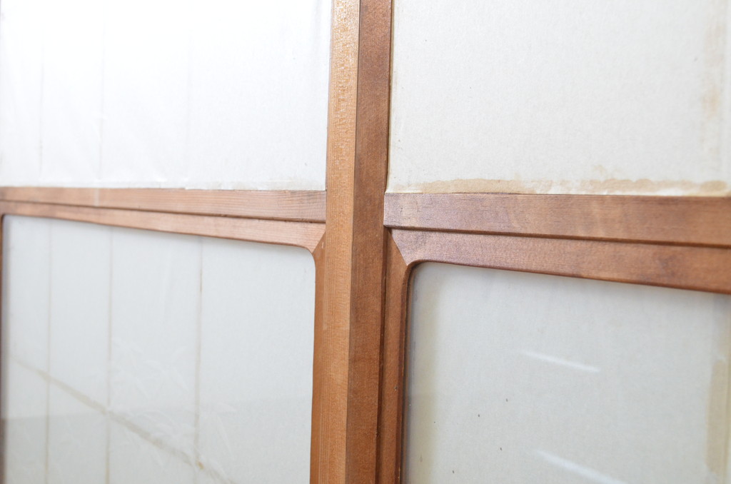 レトロ建具　昭和レトロ　温かな木の色味が魅力の雪見障子戸4枚セット(建具、引き戸、擦り上げ障子戸、擦上障子戸、ガラス戸)(R-063704)