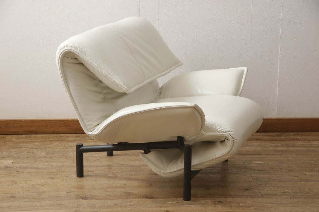 中古　美品　Cassina(カッシーナ)　VERANDA(ヴェランダ) ホワイトレザーの1Pソファ(一人掛け)(定価約80万円)(R-053461)