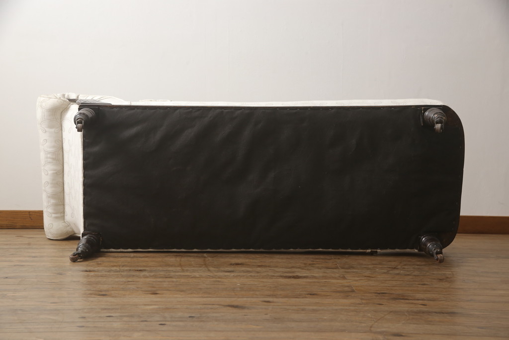 イギリスアンティーク　マホガニー材　クッション付き　エレガントな雰囲気を漂わせるシェーズロング(カウチソファ、2人掛けソファ、二人掛け、2P、長椅子、セティ、英国)(R-070450)