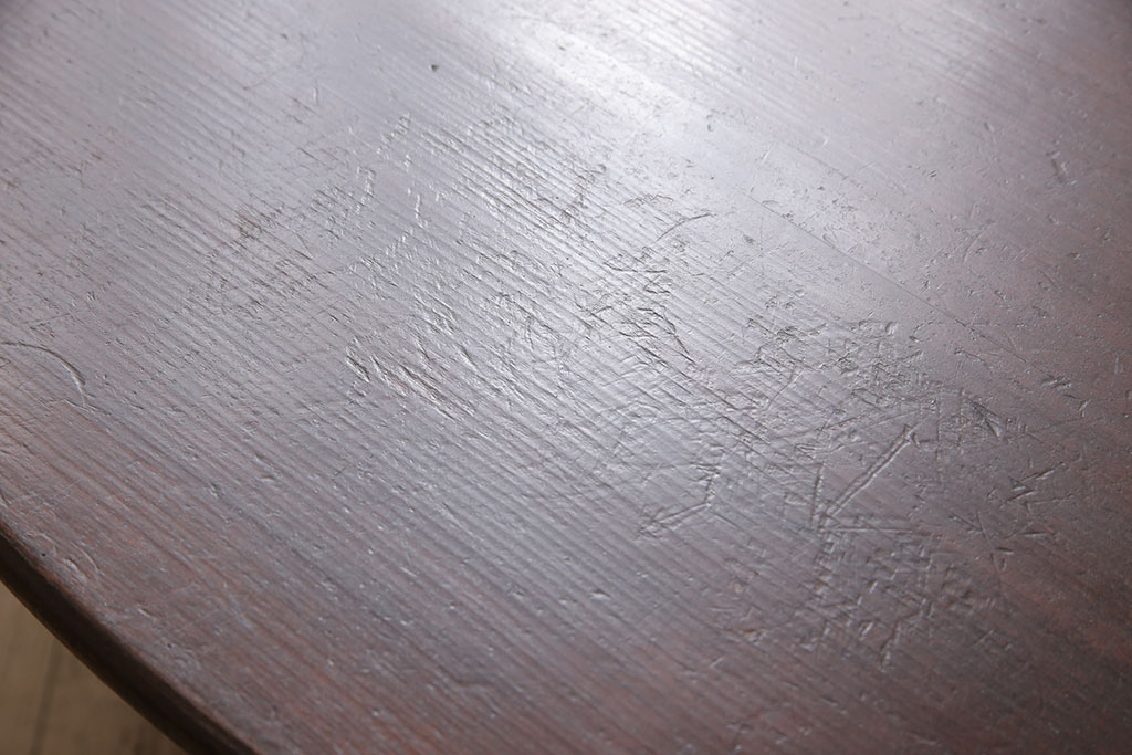 和製アンティーク　栓材　深い色味がレトロな雰囲気を高める丸ちゃぶ台(折りたたみテーブル、座卓、ローテーブル)(R-051421)