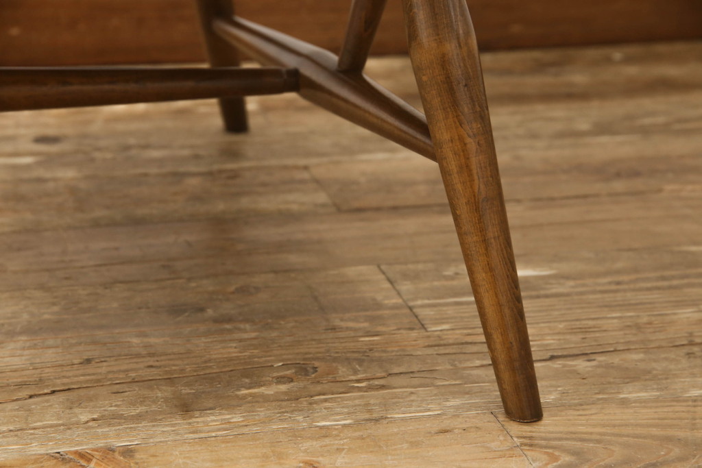 イギリスビンテージ　美品　ERCOL(アーコール)　エバーグリーン　エレガントな雰囲気漂う1人掛けイージーチェア(ラウンジチェア、アームチェア、椅子、ソファ、ヴィンテージ、英国、北欧)(R-061740)