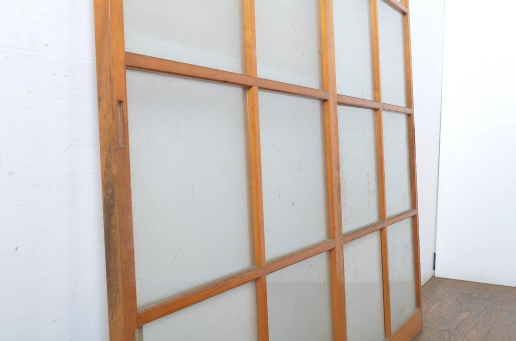 アンティーク建具　昭和レトロな雰囲気漂うガラス戸2枚セット(引き戸)(R-063715)