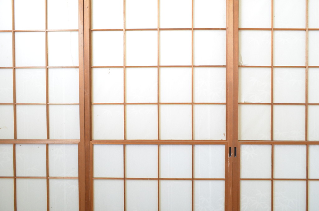 レトロ建具　昭和レトロ　落ち着いた和の空間づくりにおすすめな雪見障子戸4枚セット(建具、擦り上げ障子戸、擦上障子戸、引き戸)(R-063703)