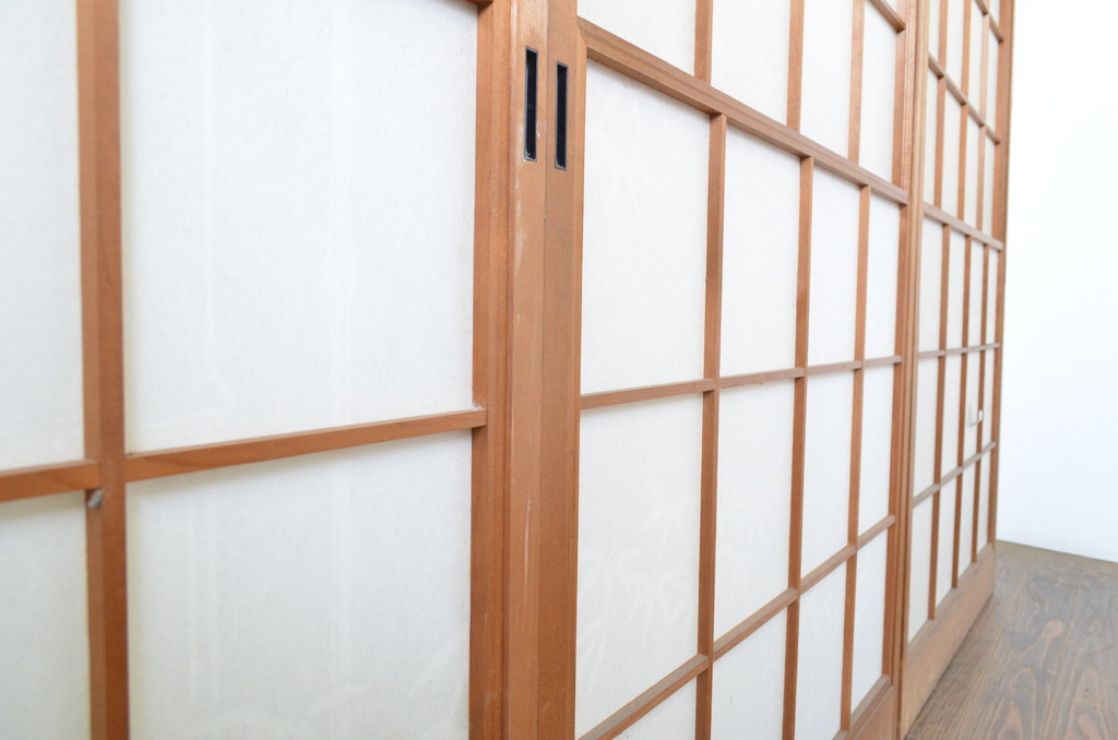レトロ建具　昭和レトロ　落ち着いた和の空間づくりにおすすめな雪見障子戸4枚セット(建具、擦り上げ障子戸、擦上障子戸、引き戸)(R-063703)