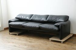 中古　超美品!!　横浜ダニエル(daniel)　Cougar(クーガー)　本革(レザー)　クラシカルな佇まいが魅力的で大人の空間を演出する1人掛けソファ(アームソファ、一人掛け、1Pソファ)(定価約60万円)(R-073987)