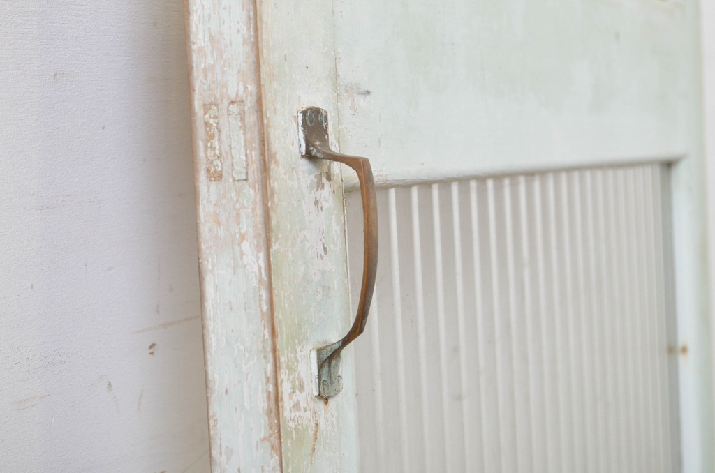 アンティーク建具　ペイント仕上げ限定　モールガラス　淡い色味が可愛らしいドア1枚(扉、木製扉、ガラス扉、玄関ドア)(R-063582)