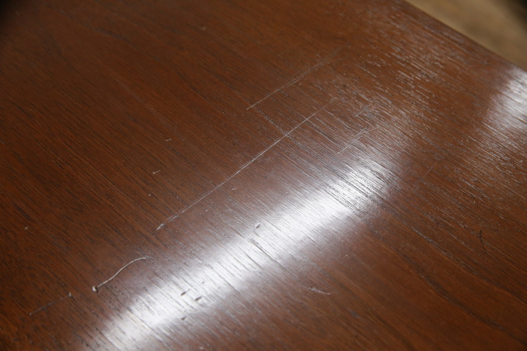 中古　美品　DREXEL HERITAGE(ドレクセルヘリテイジ)　Touraine(ツーレイン)　エレガントな雰囲気が魅力的なチェスト(サイドボード、サイドチェスト、引き出し)(定価約49万円)(R-069939)