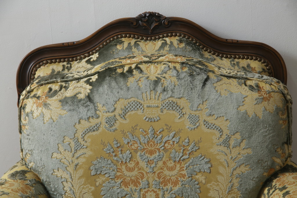 中古　カリモク家具(karimoku)　domani(ドマーニ)　Louis(ルイ)XVシリーズ　ルイ15世　優雅なひとときを演出してくれる1人掛けソファ(定価約50万円)(アームソファ、一人掛け、1P)(R-054027)