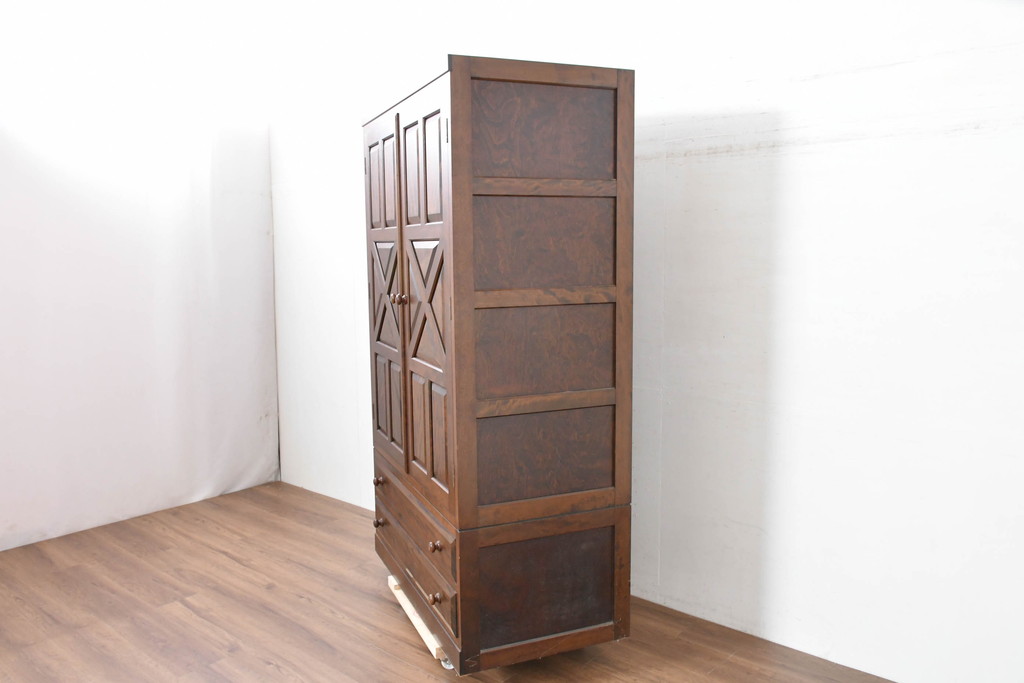 中古　松本民芸家具　シックで品のある雰囲気が魅力的なD型洋服タンスI(ワードローブ、チェスト、衣装箪笥、バラ売り可能)(定価約60万円)(R-084315)