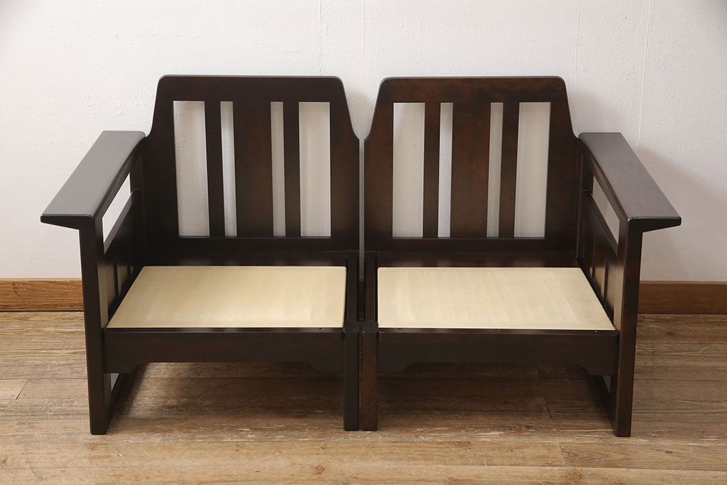 中古　北海道民芸家具　シックな大人空間におすすめの2人掛けソファ(2P、二人掛け、アームソファ)(R-053759)