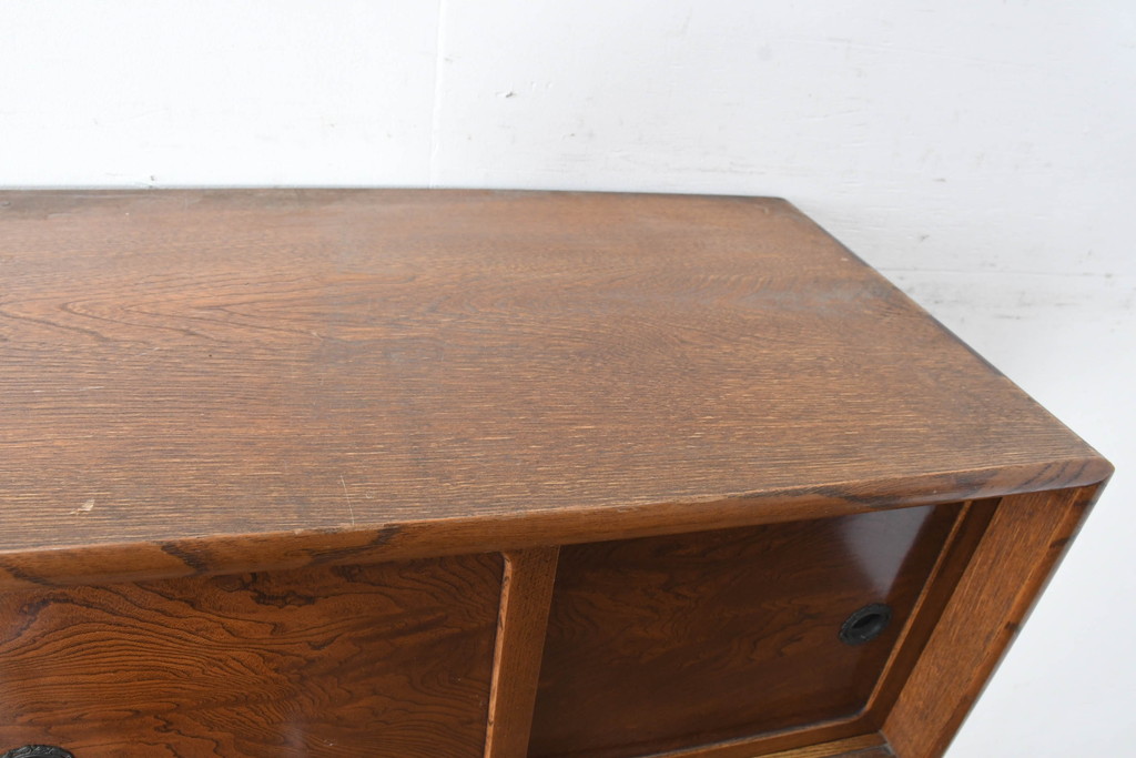 中古　美品　国産　職人手作り品　欅(ケヤキ)材　杢目の素敵な茶箪笥(収納棚、戸棚、茶棚、飾り棚、上下バラ売り可能)(定価約24万円)(R-084312)