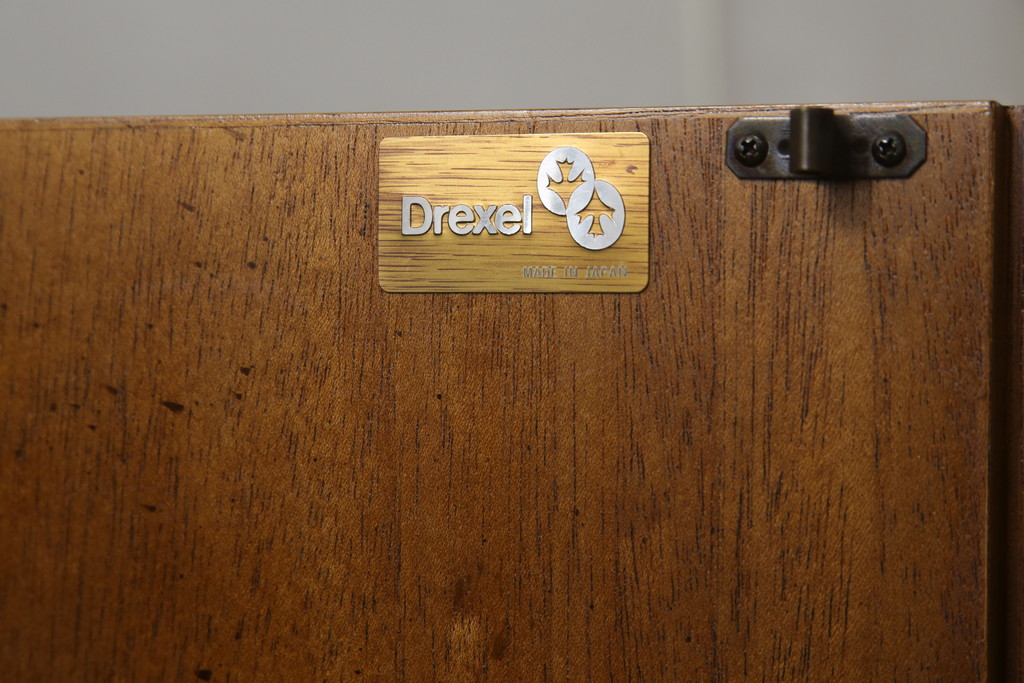 中古　美品　マホガニー材　DREXEL HERITAGE(ドレクセルヘリテイジ)　FRANCESCA(フランチェスカ)シリーズ　クリデンザ(クレデンザ、収納棚、キャビネット、サイドボード)(定価約90万円)(R-058440)
