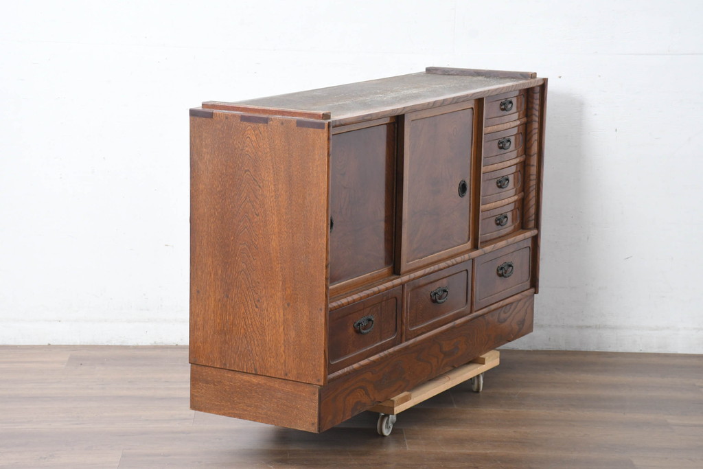 中古　美品　国産　職人手作り品　欅(ケヤキ)材　天板リメイク　杢目の素敵なサイドボード(収納棚、戸棚、茶棚)(R-084314)