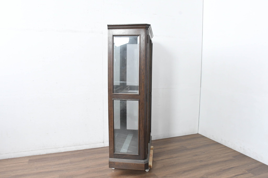 中古　美品　カリモク家具(karimoku)　domani(ドマーニ)　QUEENS LIFE(クイーンズライフ)　洗練されたデザインが飾る物をより美しく見せるキュリオケース(飾り棚、陳列棚、ガラスケース、ショーケース、キャビネット)(定価約70万円)(R-084513)