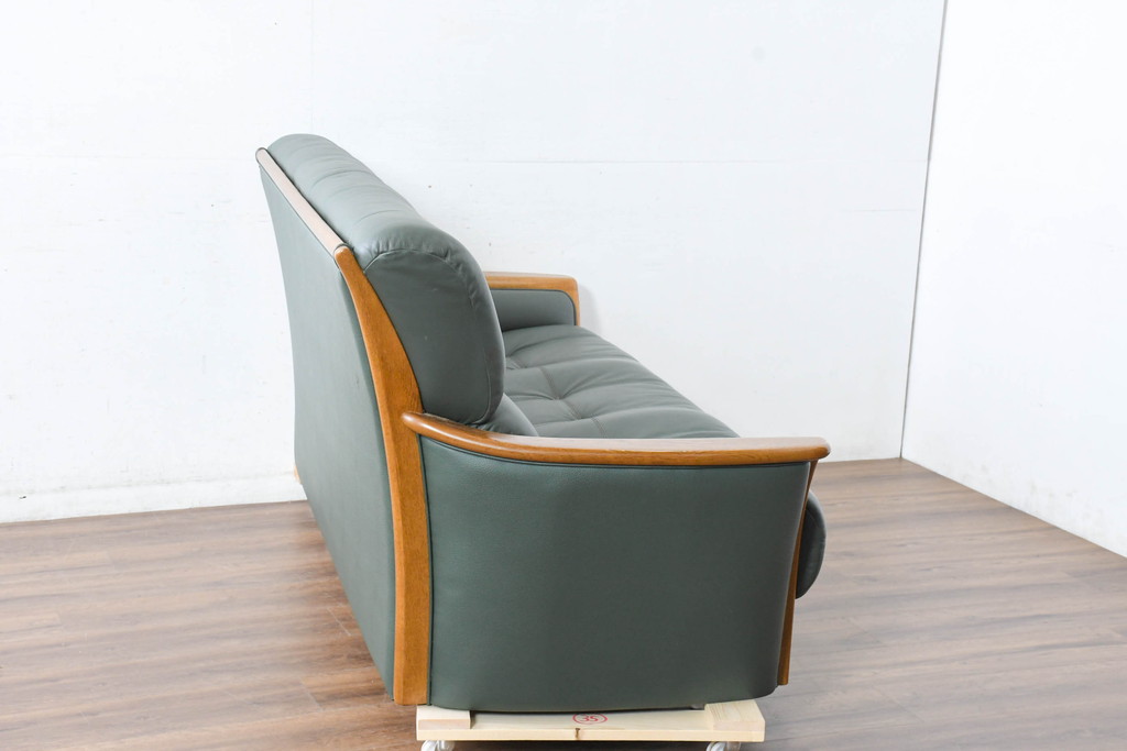 中古　美品!!　浜本工芸　ロングセラー　ベストセラーモデル　№1800　重厚感のある3人掛けレザーソファ(本革、3人掛けソファ、三人掛け、トリプルソファ)(定価約25万円)(R-084310)