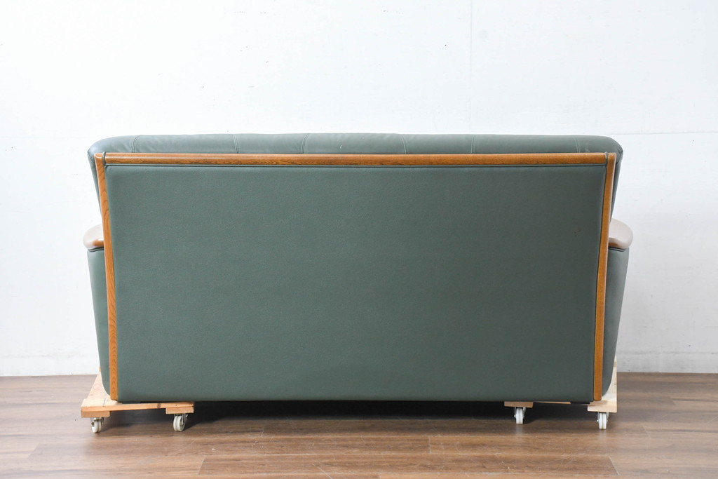 中古　美品!!　浜本工芸　ロングセラー　ベストセラーモデル　№1800　重厚感のある3人掛けレザーソファ(本革、3人掛けソファ、三人掛け、トリプルソファ)(定価約25万円)(R-084310)
