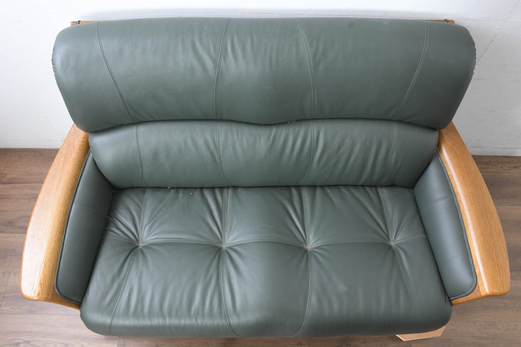 中古　美品!!　浜本工芸　ロングセラー　ベストセラーモデル　№1800　くつろぎの時間におすすめ!どっしりとした存在感のある2人掛けレザーソファ(2P、本革、2人掛けソファ、二人掛け、ラブソファ)(定価約21万円)(R-084327)